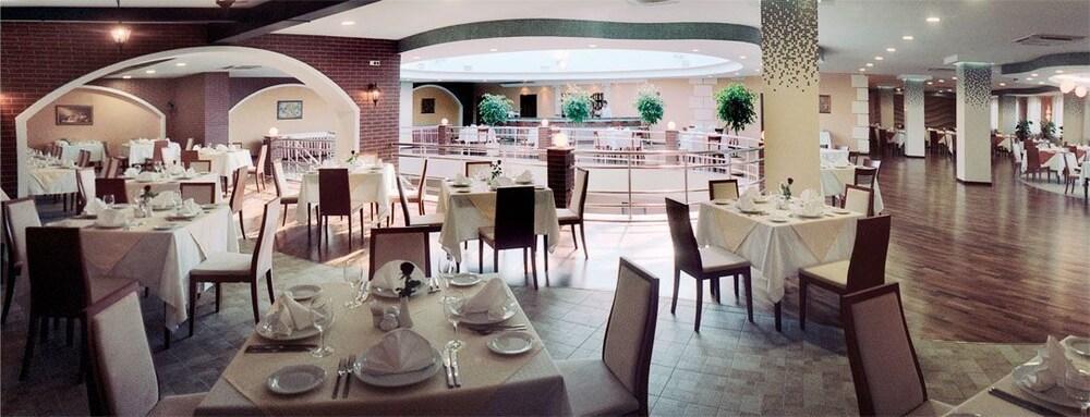 Hotel Optima Odessa Restaurant foto