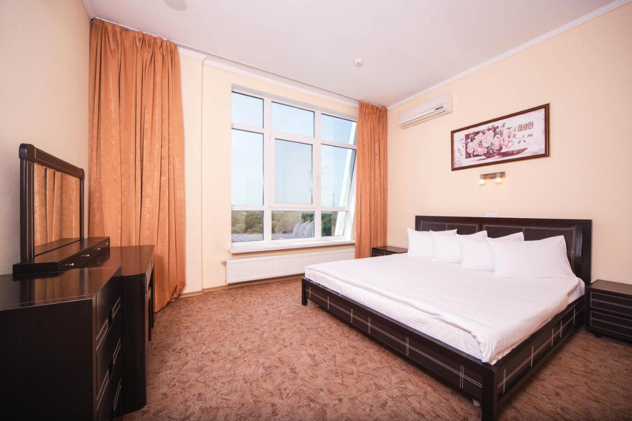 Hotel Optima Odessa Exterior foto